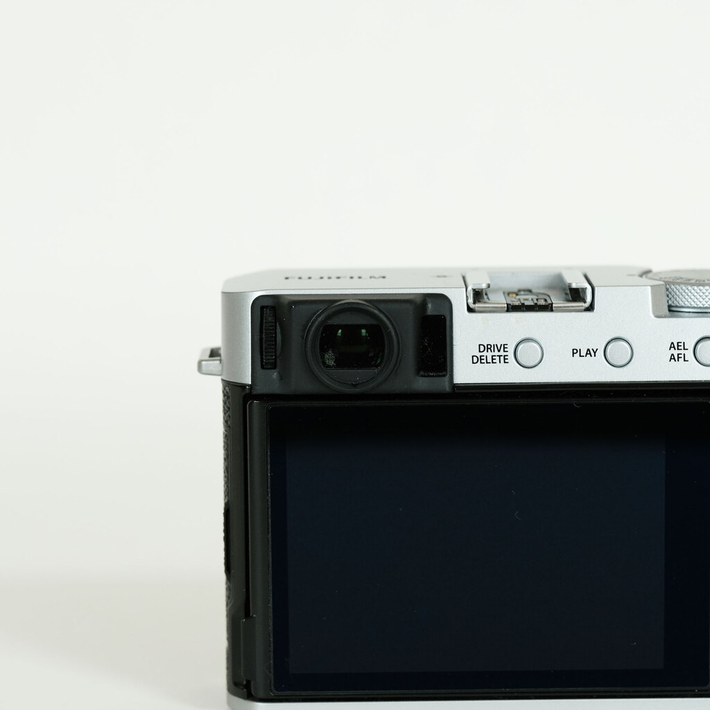 FUJIFILM X-E4の出品 | ONE SCENE（ワンシーン）