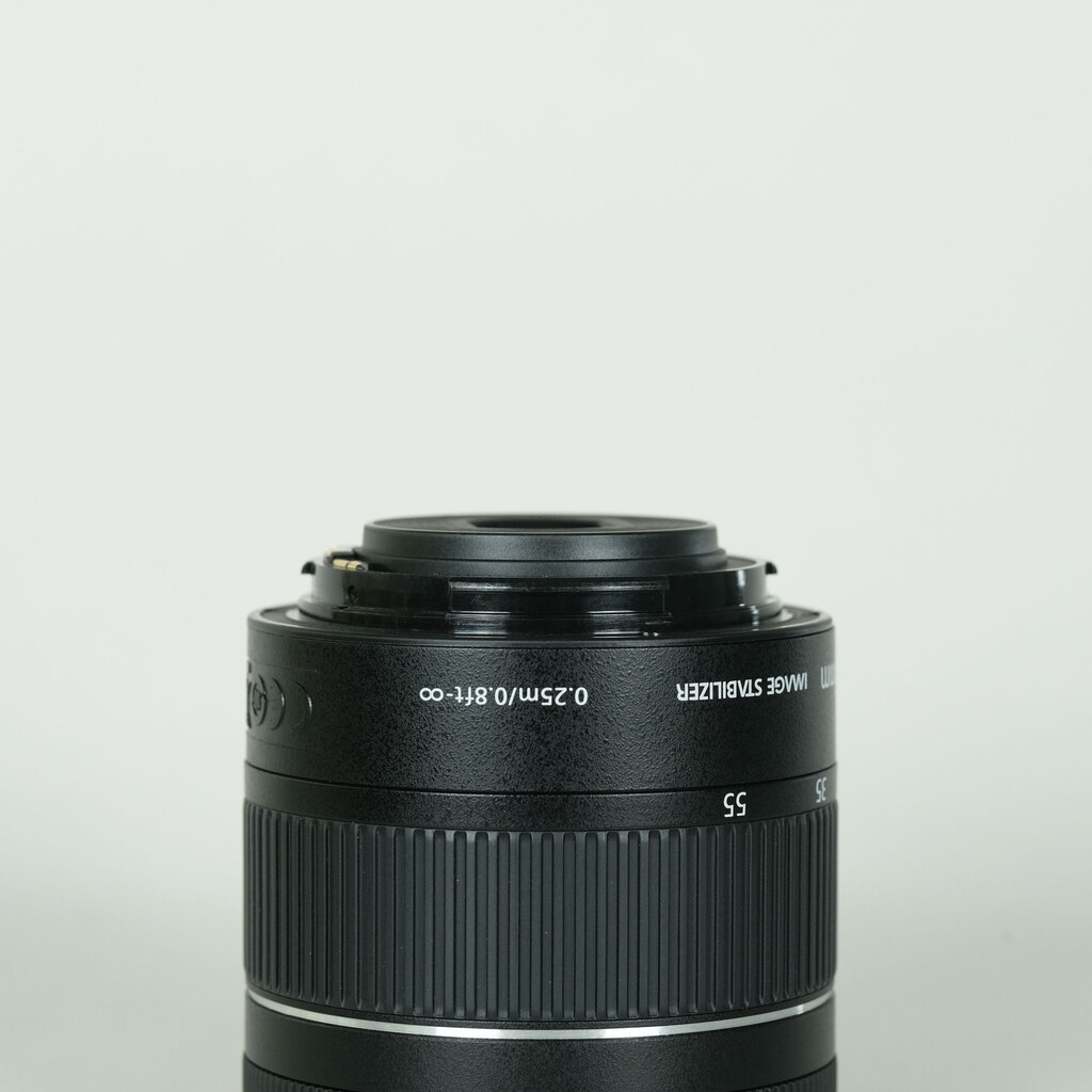 Canon EF-S18-55mm F4-5.6 IS STM