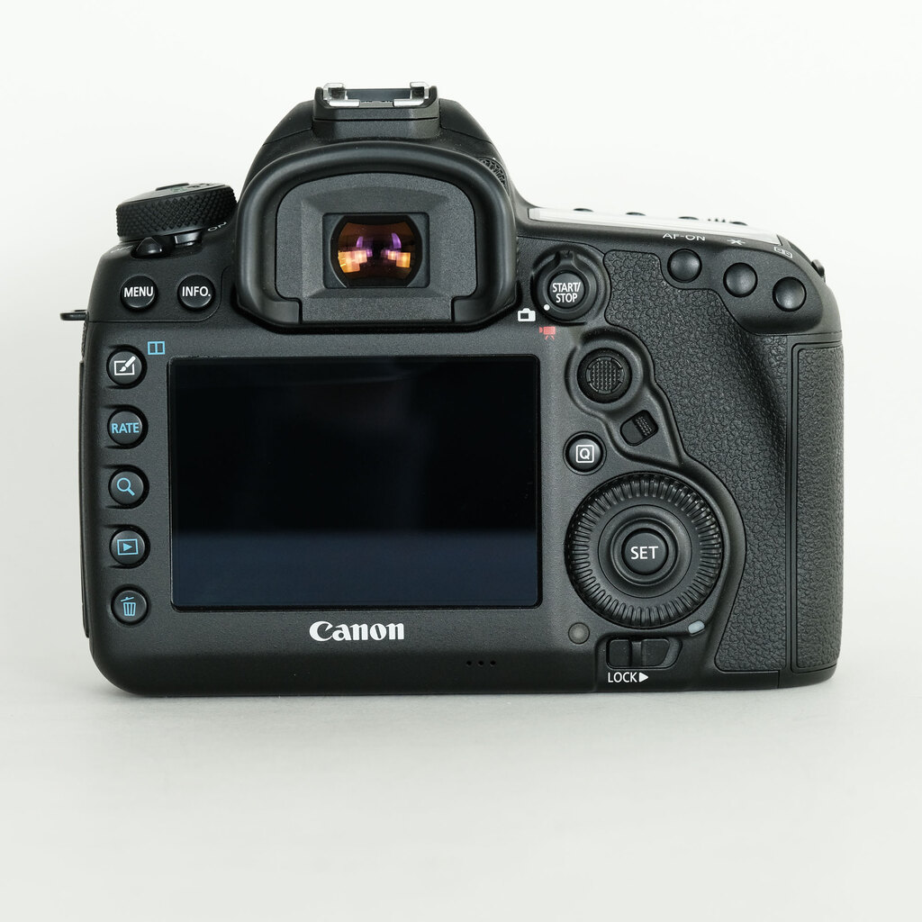 Canon EOS 5D Mark IV