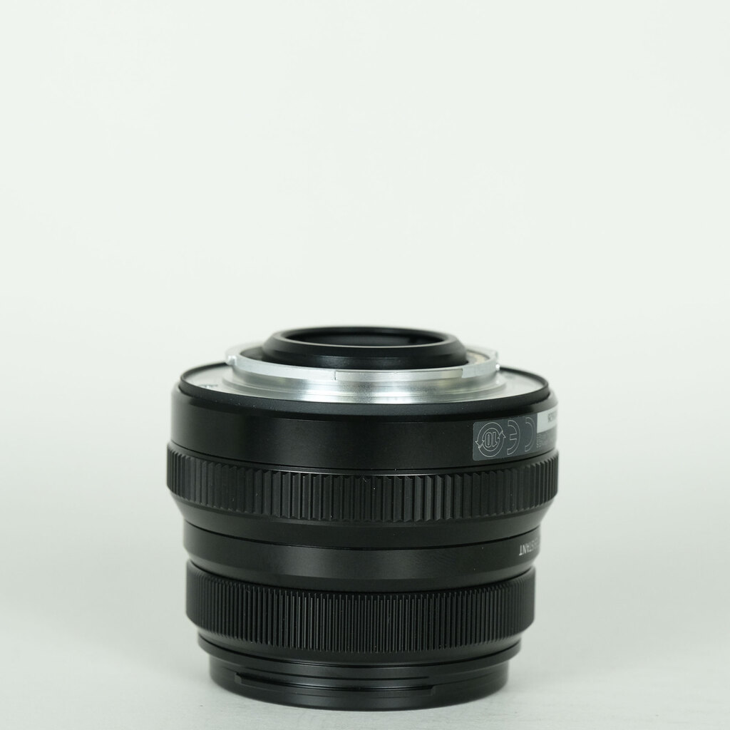 FUJIFILM XF35mmF2 R WRの出品 | ONE SCENE（ワンシーン）