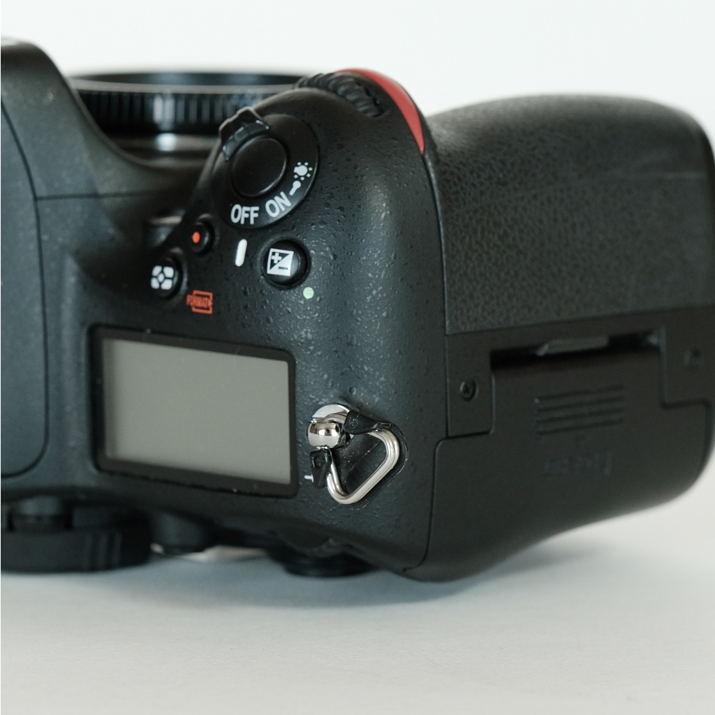 Nikon D610ボディ【ジャンク】/詳細不明 Nikon D610の出品 | ONE SCENE（ワンシーン）