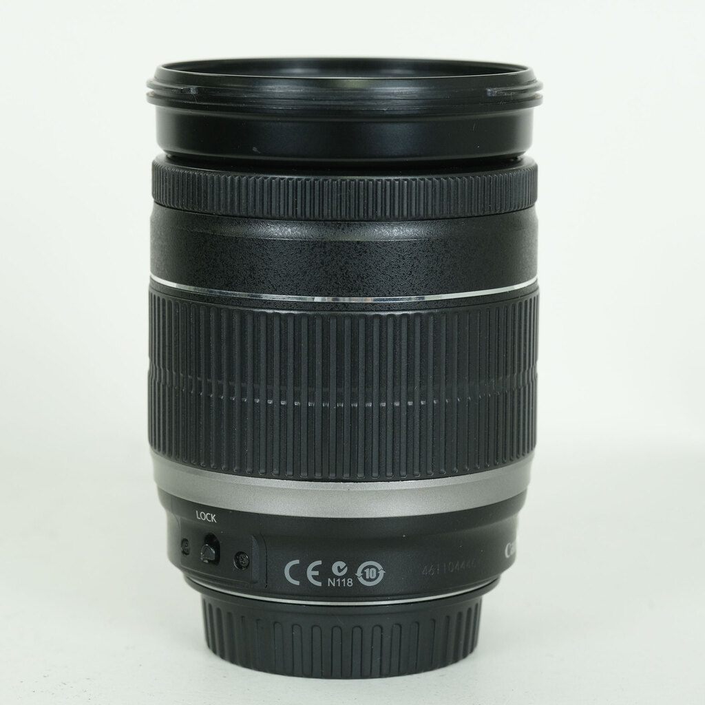 Canon EF-S18-200mm F3.5-5.6 IS Canon EF-S18-200mm F3.5-5.6 IS