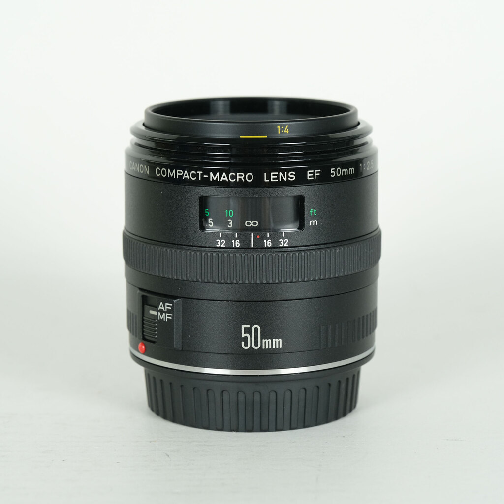 Canon EF50mm F2.5 コンパクトマクロの出品 | ONE SCENE（ワンシーン）