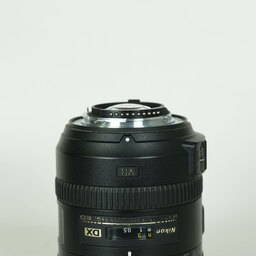 Nikon AF-S DX NIKKOR 18-200mm F3.5-5.6G ED VR II Nikon AF-S DX NIKKOR 18-200mm F3.5-5.6G ED VR II