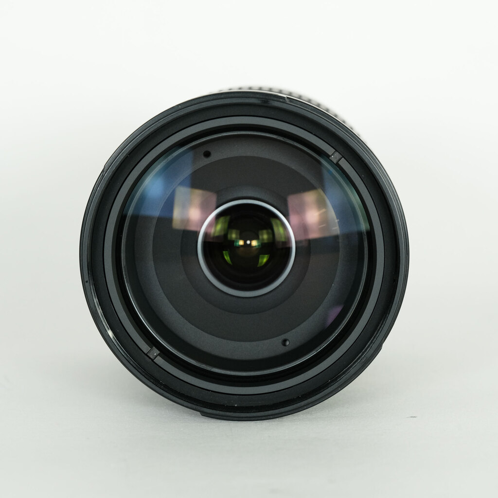 Nikon AF-S DX NIKKOR 18-200mm F3.5-5.6G ED VR II