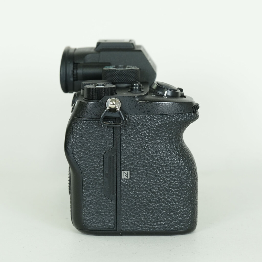 SONY α7R IV(ILCE-7RM4) SONY α7R IV(ILCE-7RM4)