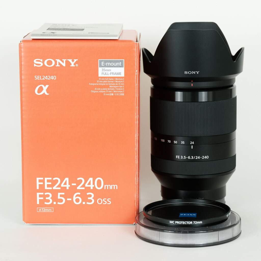 SONY FE 24-240mm F3.5-6.3 OSS SEL24240