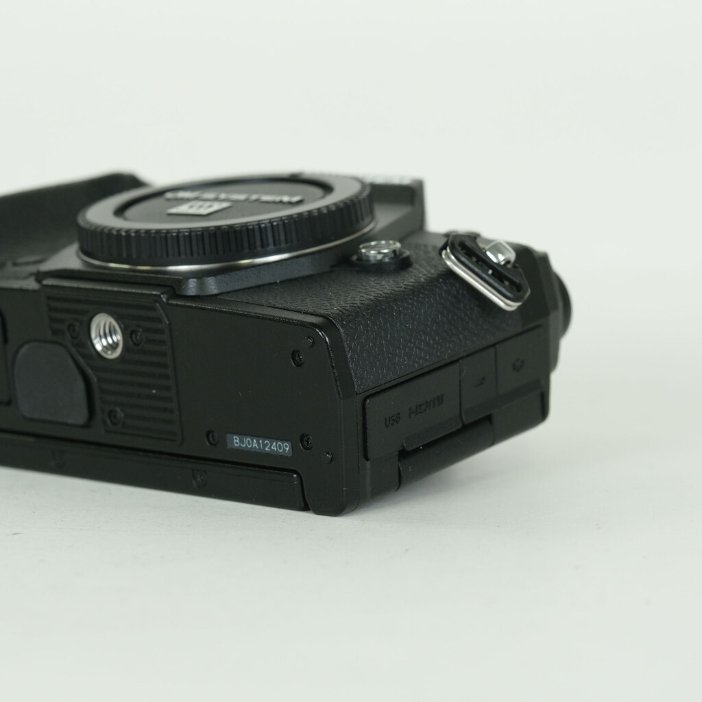 OM SYSTEM OM-5