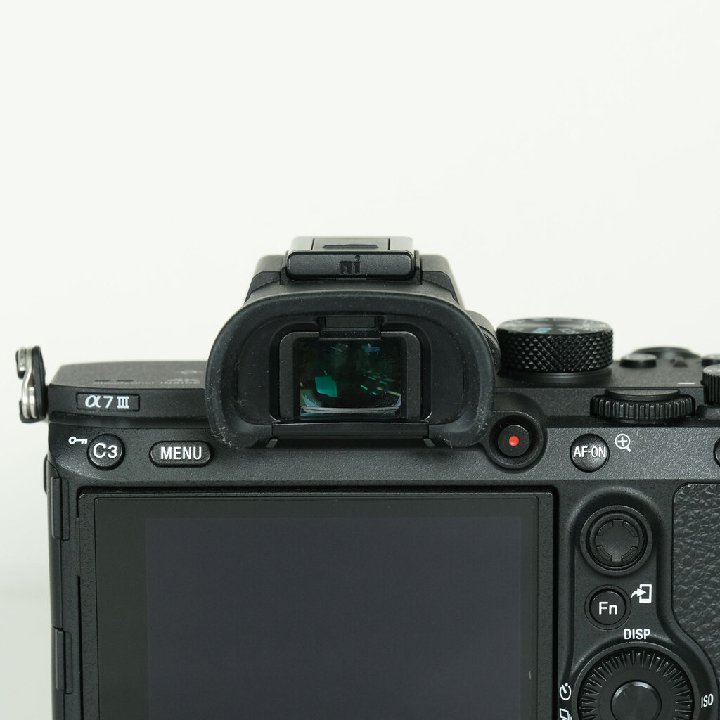 SONY α7 III（ILCE-7M3）