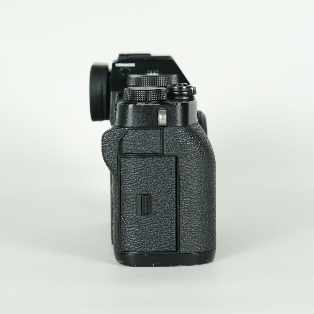 FUJIFILM X-T3の出品 | ONE SCENE（ワンシーン）