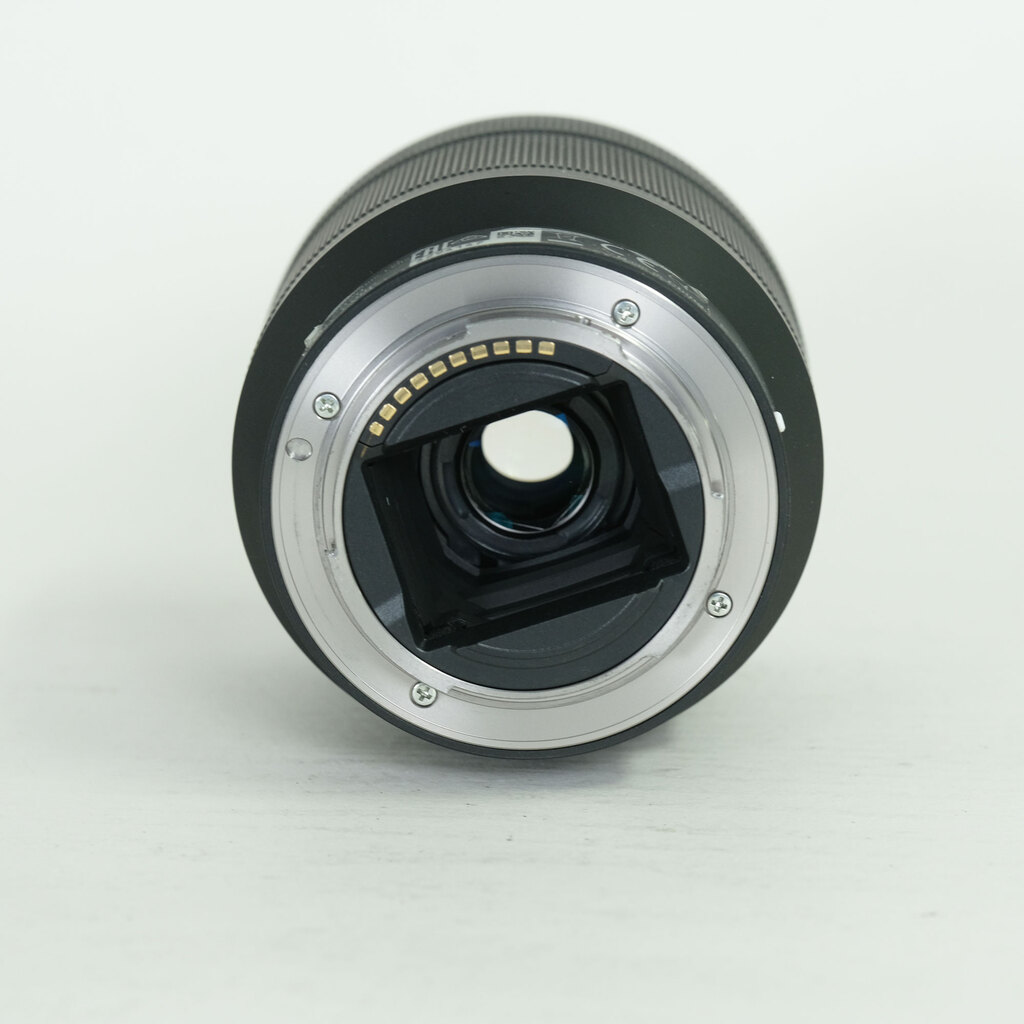 SONY FE 28-70mm F3.5-5.6 OSS SEL2870