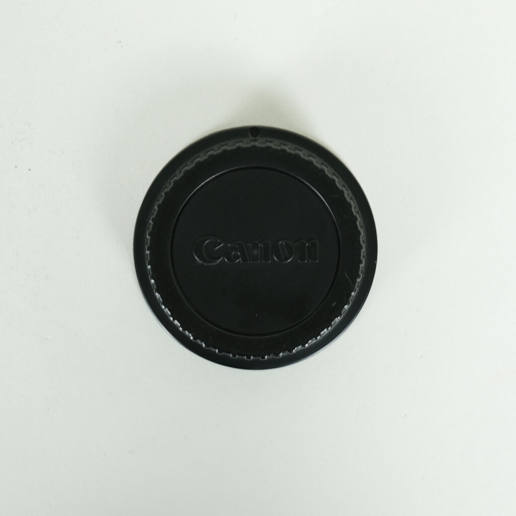 Canon EF-S18-200mm F3.5-5.6 IS