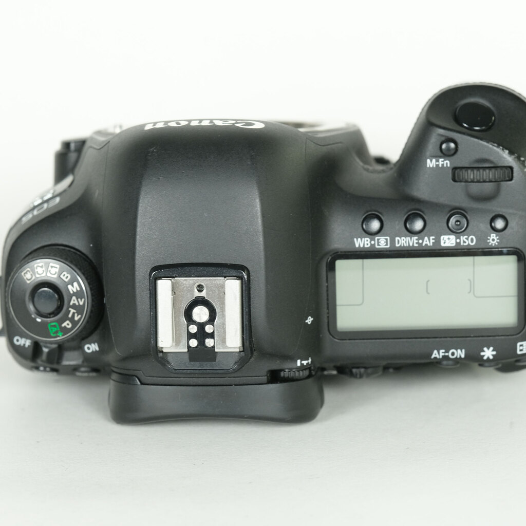 Canon EOS 5D Mark IV Canon EOS 5D Mark IV