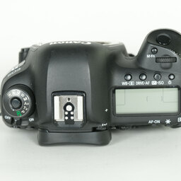 Canon EOS 5D Mark IV Canon EOS 5D Mark IV