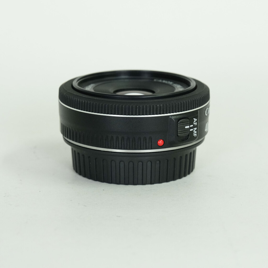 Canon EF40mm F2.8 STM Canon EF40mm F2.8 STM