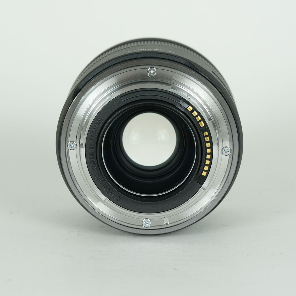 Canon RF35mm F1.8 MACRO IS STMの出品 | ONE SCENE（ワンシーン）