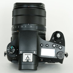 SONY Cyber-shot DSC-RX10M4