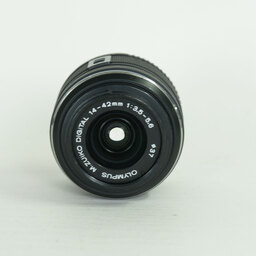 OLYMPUS M.ZUIKO DIGITAL 14-42mm F3.5-5.6IIR ブラック