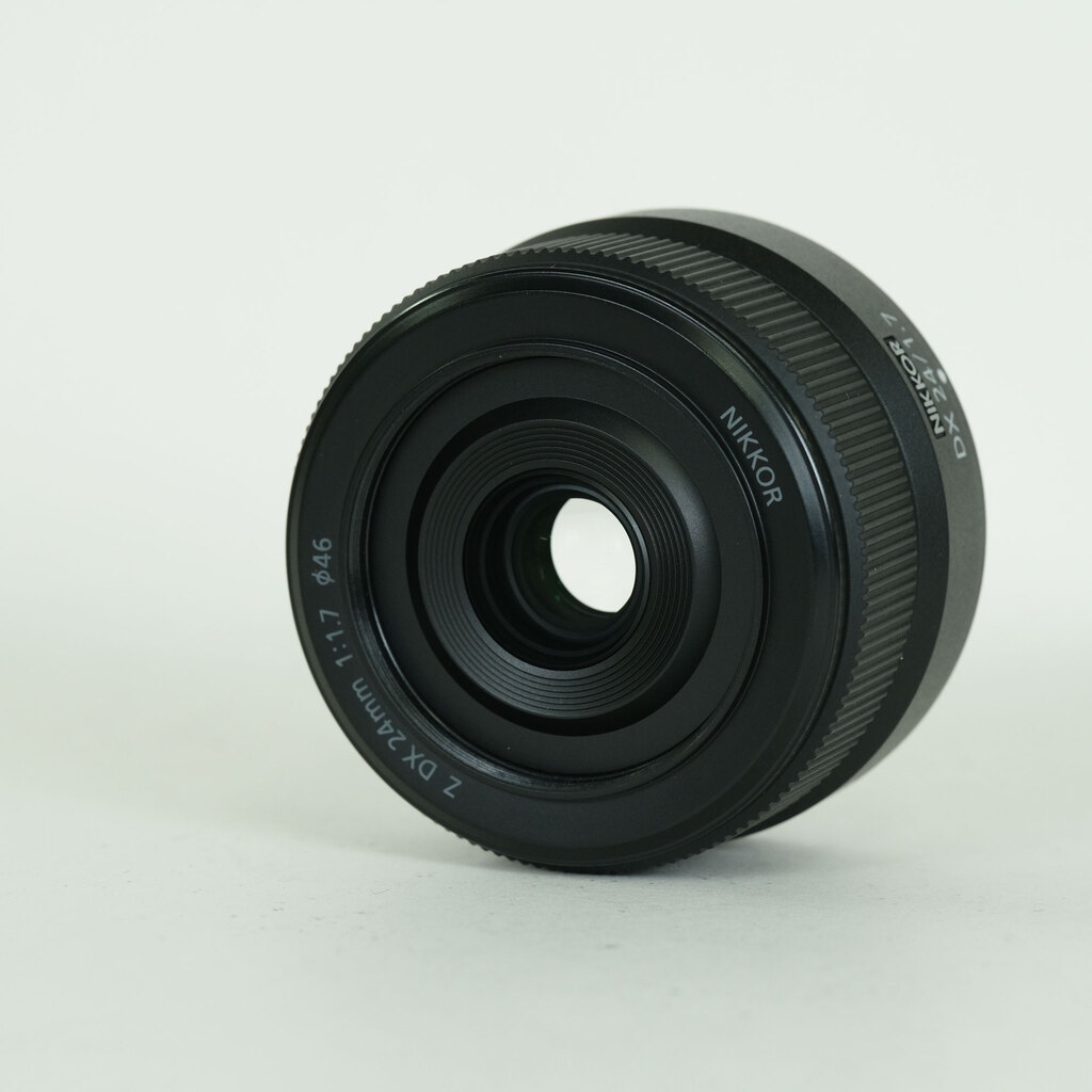 Nikon NIKKOR Z DX 24mm f/1.7