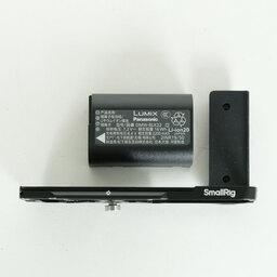 Panasonic LUMIX DC-S9