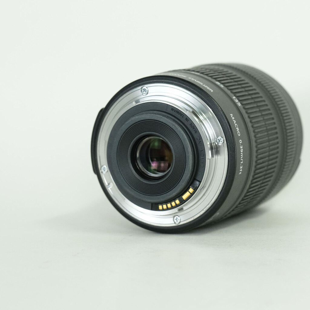 Canon EF-S18-135mm F3.5-5.6 IS STM