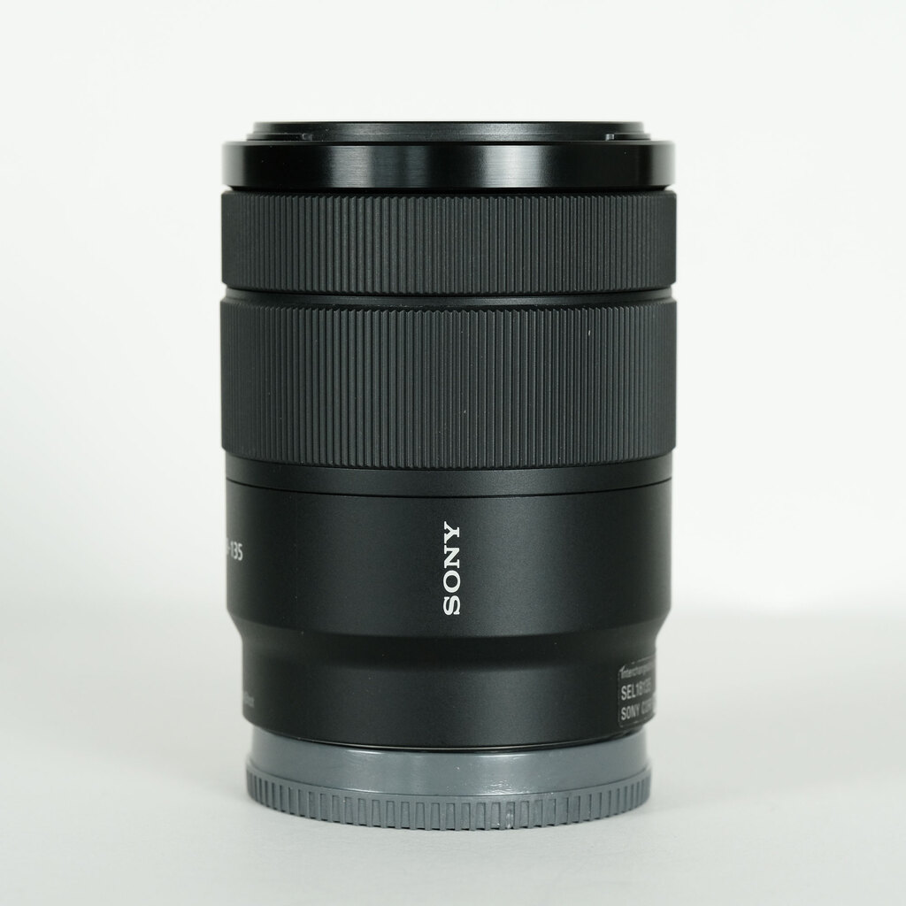 SONY E 18-135mm F3.5-5.6 OSS SEL18135