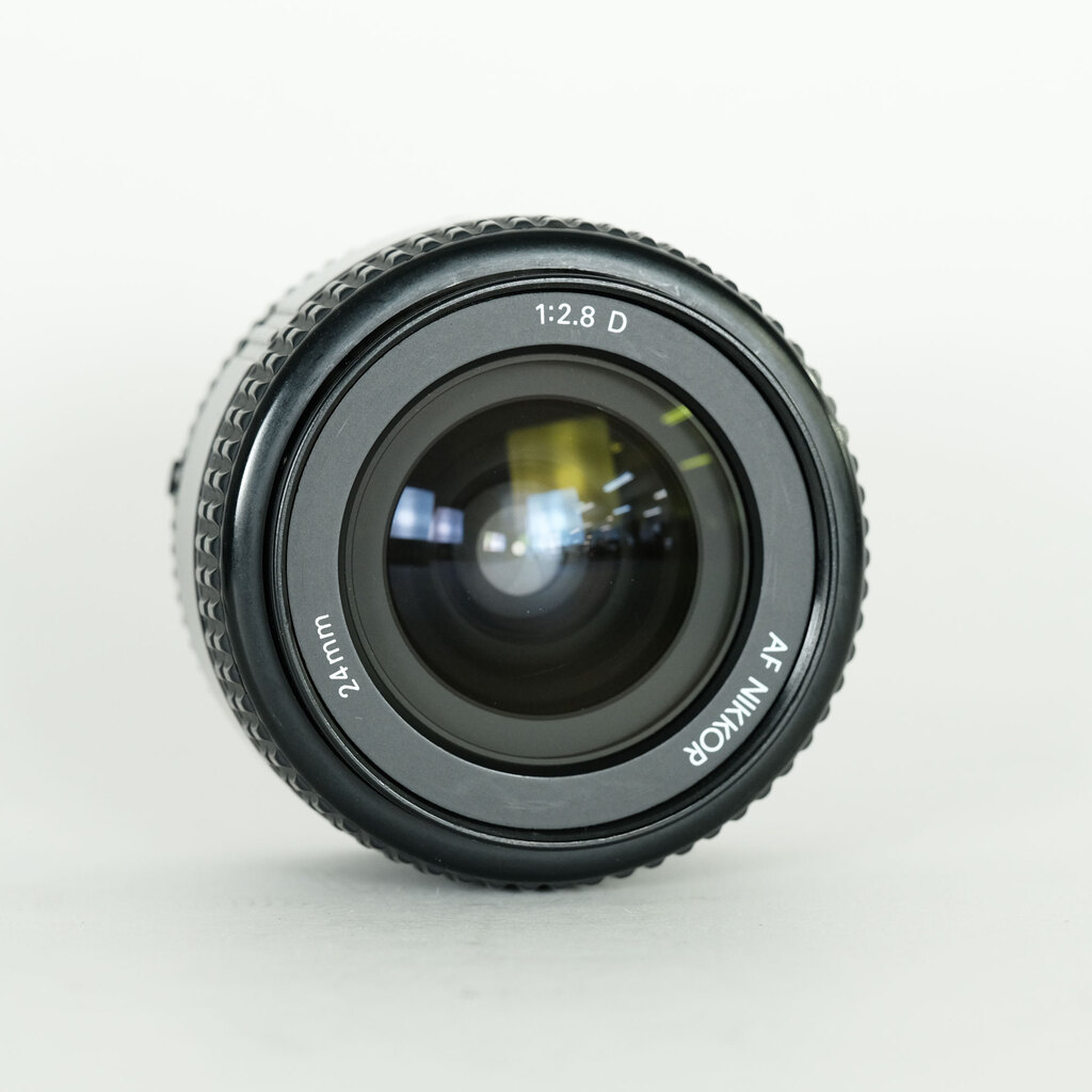 Nikon Ai AF Nikkor 24mm F2.8D
