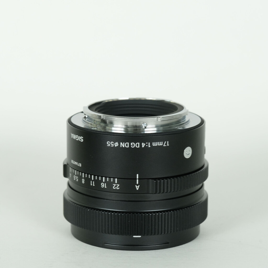 SIGMA 17mm F4 DG DN｜Contemporary [ソニーE用]