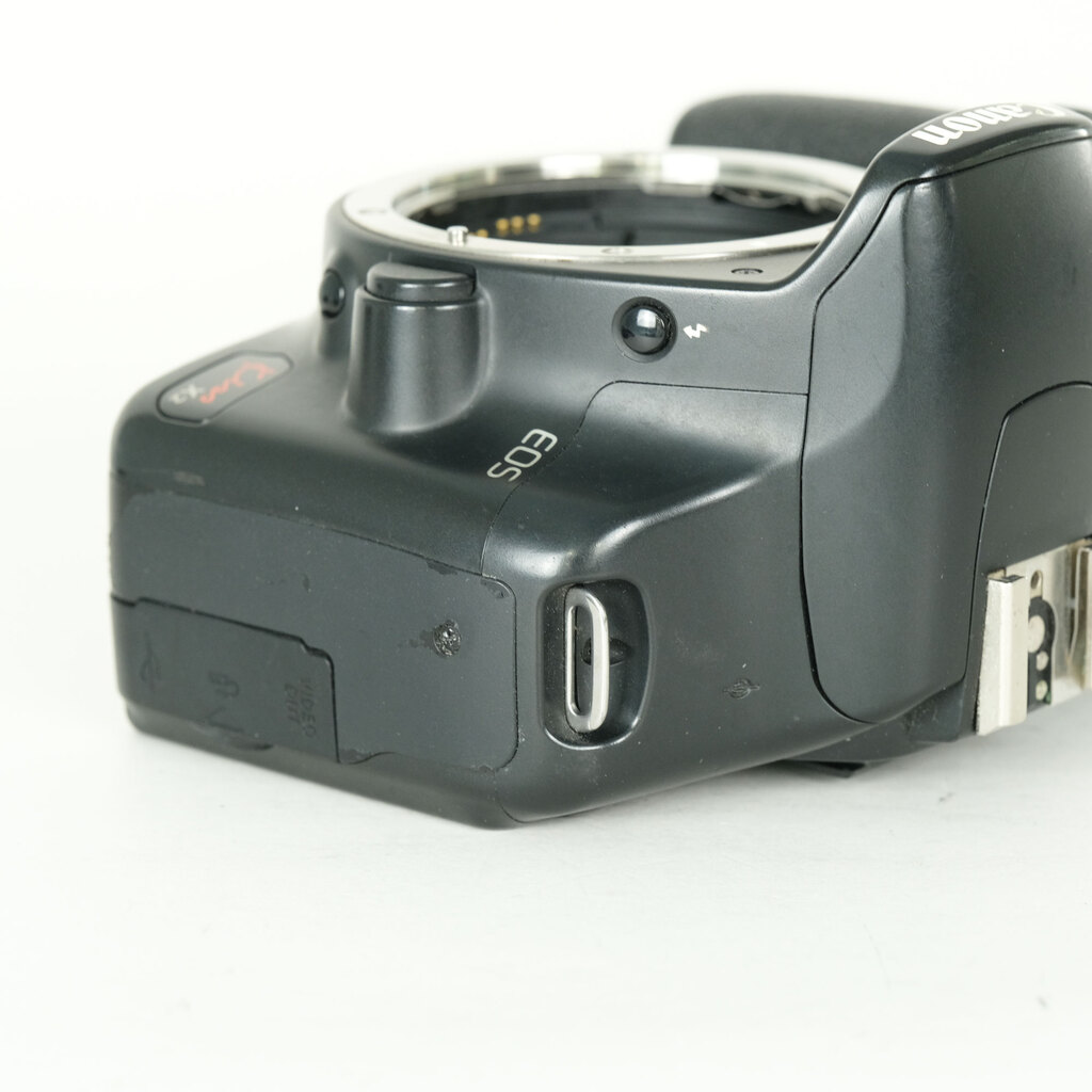 ★美品★キャノン Canon EOS Kiss X2 ボディ #22327 Canon EOS Kiss X2 ボディの出品 | ONE SCENE（ワンシーン）