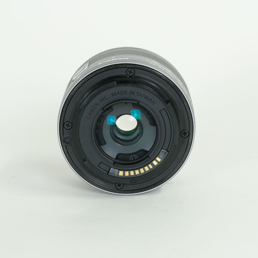 Canon EF-M15-45mm F3.5-6.3 IS STM Canon EF-M15-45mm F3.5-6.3 IS STM