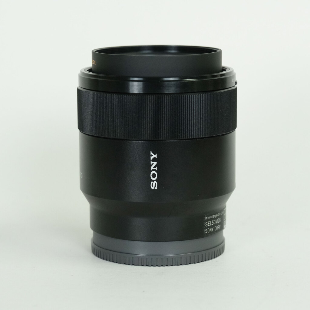 SONY FE 50mm F2.8 Macro SEL50M28 SONY FE 50mm F2.8 Macro SEL50M28