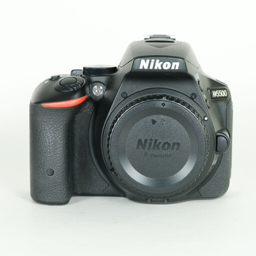 Nikon D5500