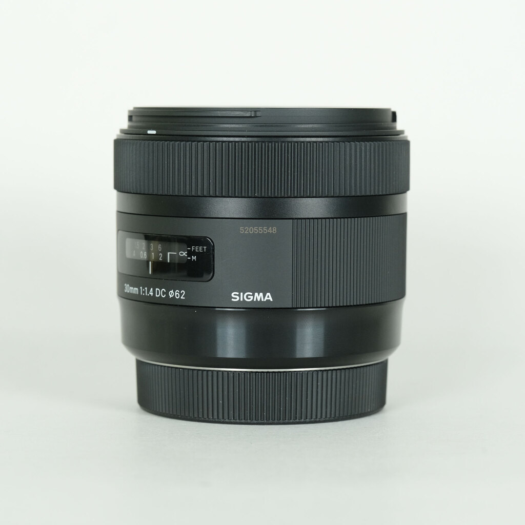 SIGMA 30mm F1.4 DC HSM | Art [�L���m���p]