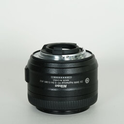 Nikon AF-S DX NIKKOR 35mm f/1.8G