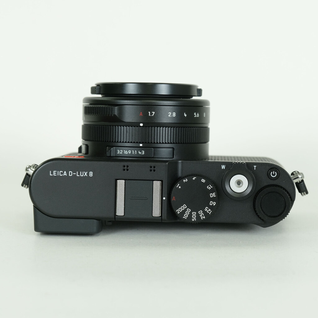 Leica D-LUX8