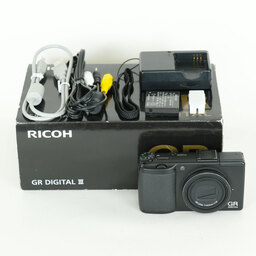 RICOH GR DIGITAL III