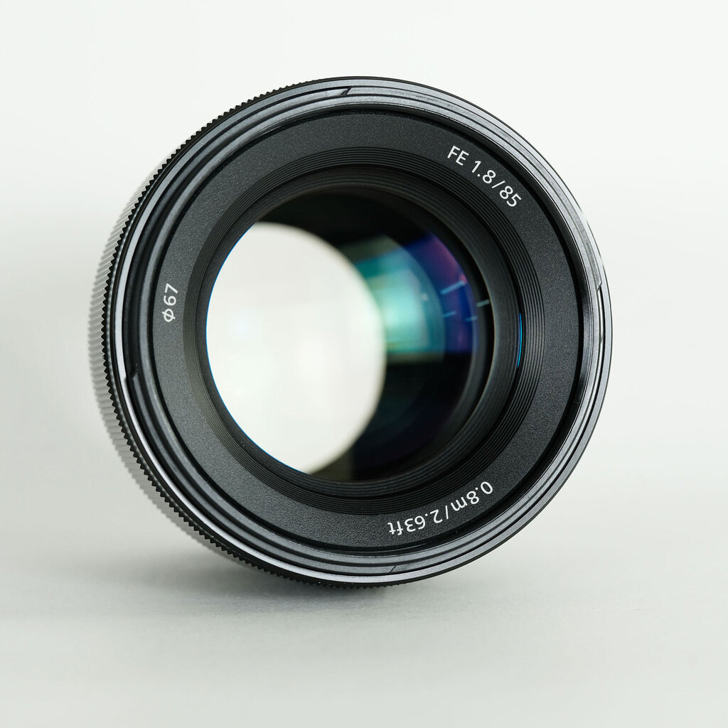 SONY FE 85mm F1.8 SEL85F18