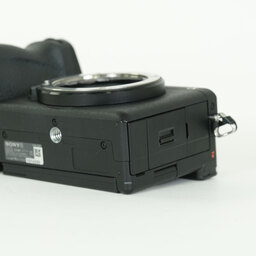 SONY α6700（ILCE-6700）