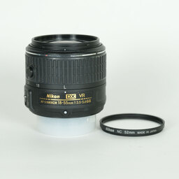 Nikon AF-S DX NIKKOR 18-55mm f3.5-5.6G VR II