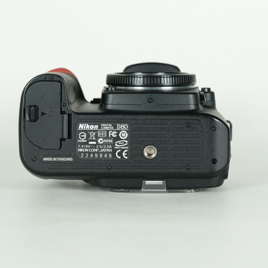 Nikon D80 ボディの出品 | ONE SCENE（ワンシーン）