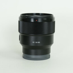 SONY FE 85mm F1.8 SEL85F18