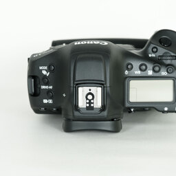 Canon EOS-1D X Mark II