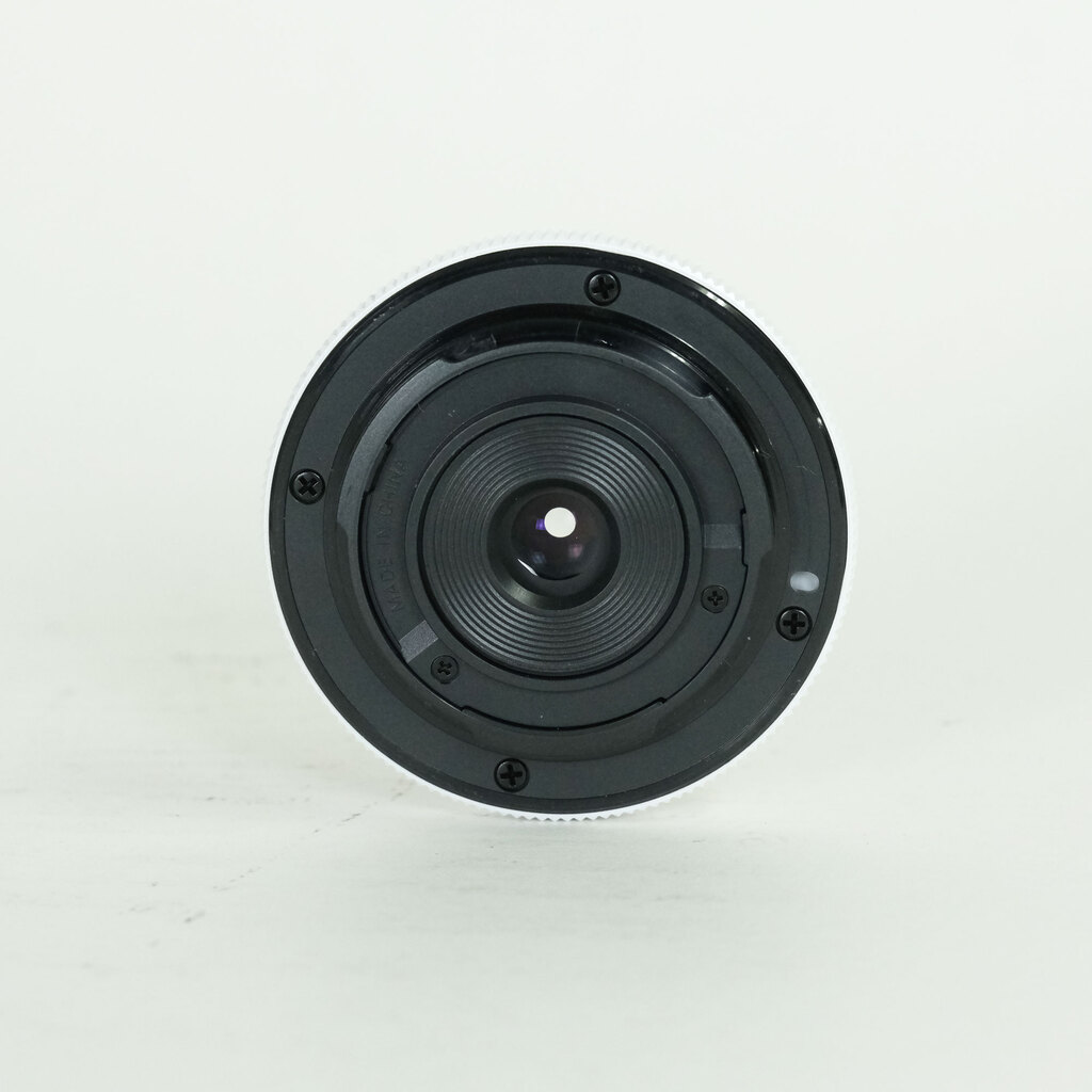 OLYMPUS ボディキャップレンズ BCL-1580 ホワイト