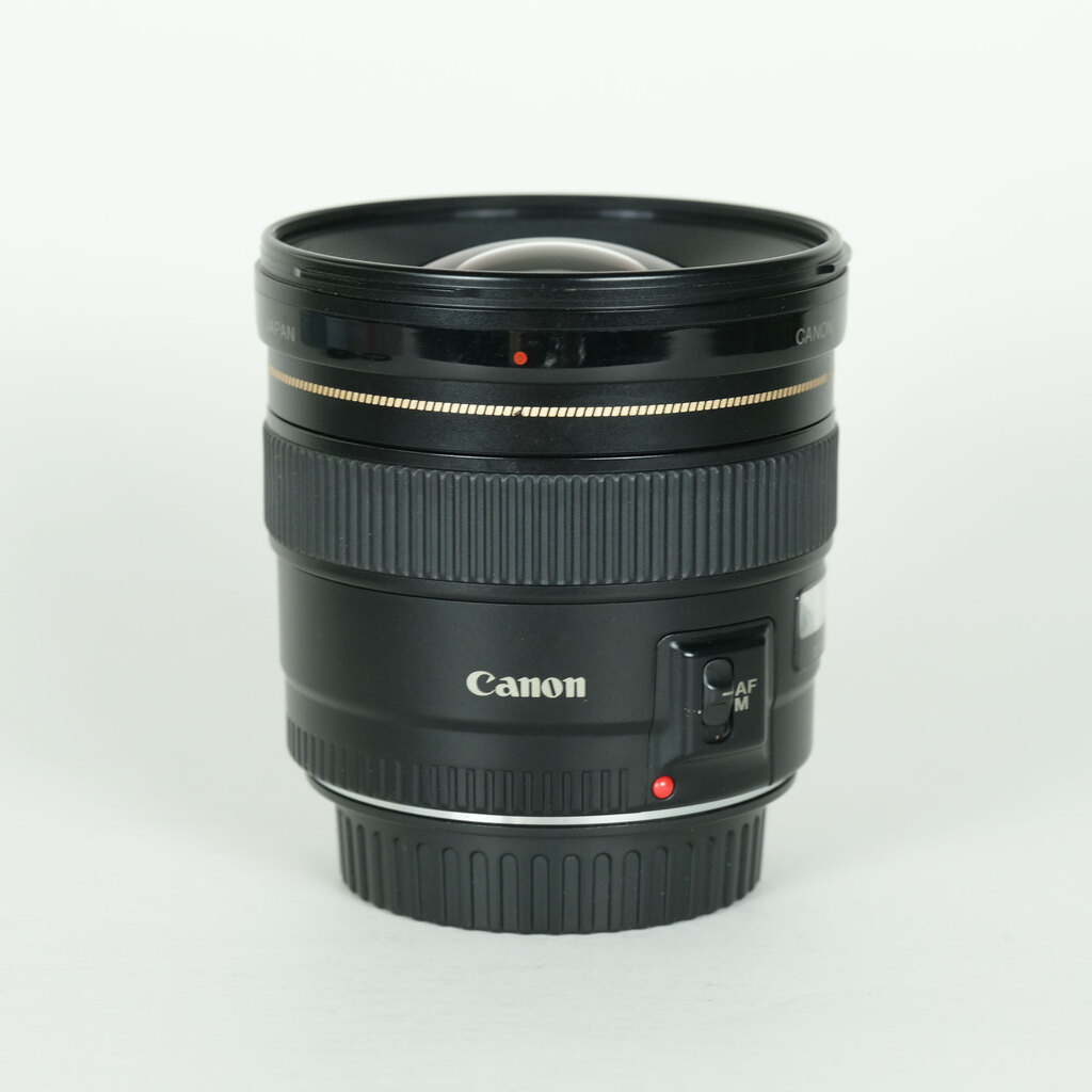 Canon EF20mm F2.8 USMの出品 | ONE SCENE（ワンシーン）