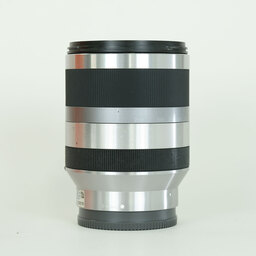 SONY E18-200mm F3.5-6.3 OSS SEL18200