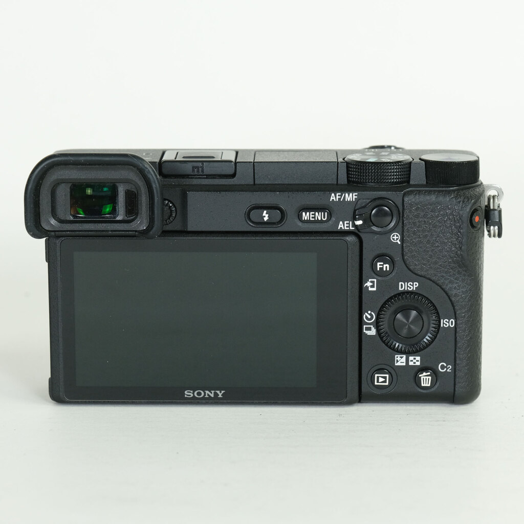 SONY α6400(ILCE-6400) SONY α6400(ILCE-6400)