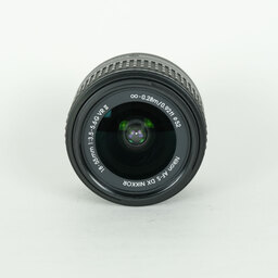 Nikon AF-S DX NIKKOR 18-55mm f3.5-5.6G VR II