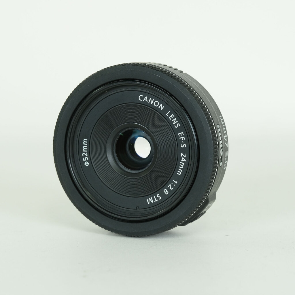 Canon EF-S24mm F2.8 STM Canon EF-S24mm F2.8 STM