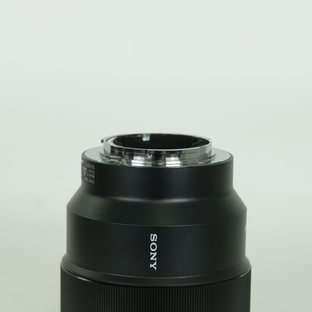 SONY FE 85mm F1.8 SEL85F18
