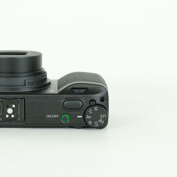 RICOH GR IIIx RICOH GR IIIx